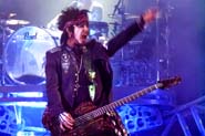 M&ouml;tley Cr&uuml;e 03